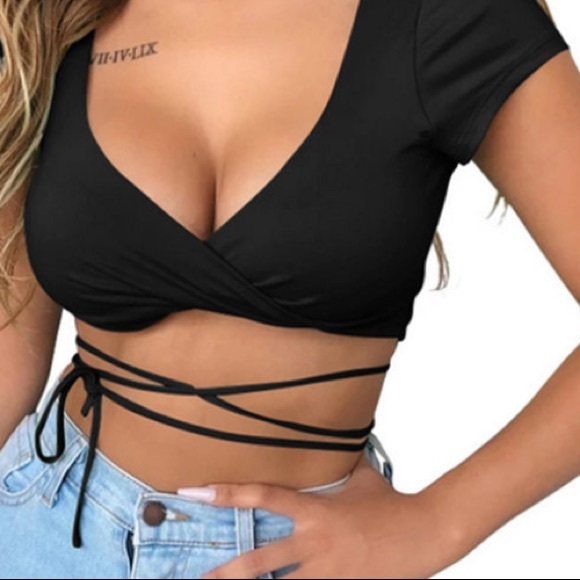 Never Worn Dolores Eden Black Crop Tee - Picture 2 of 5